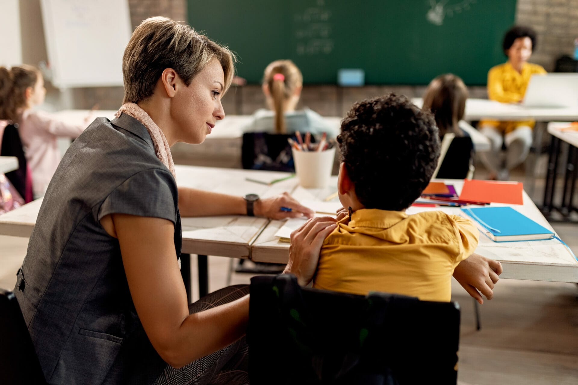Preschool teacher assistant